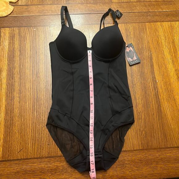 NWT Nicole Miller Scuba Shaping Bodysuit M Black - Picture 5 of 13